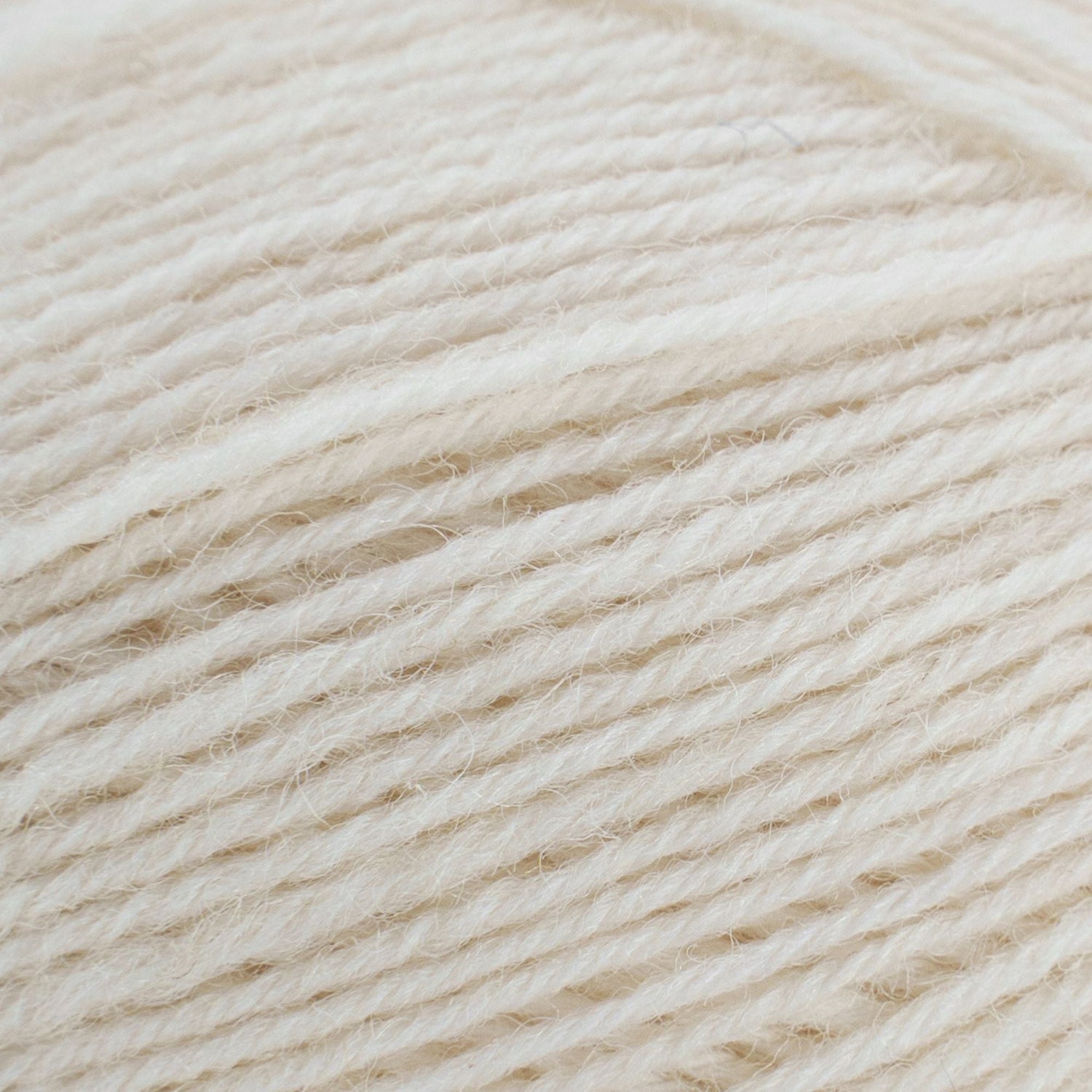 ElbSox Pier 4 | 100g Sockenwolle | 002 - Muschelweiß - ggh Wolle